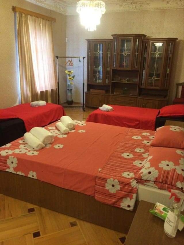 Guesthouse Raisa クヴァレリ エクステリア 写真