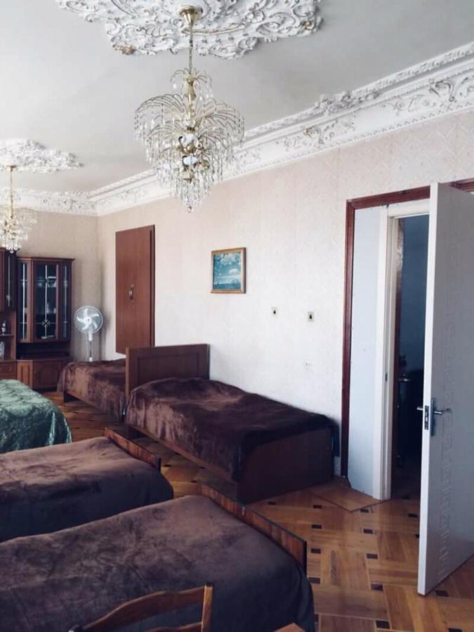 Guesthouse Raisa クヴァレリ エクステリア 写真